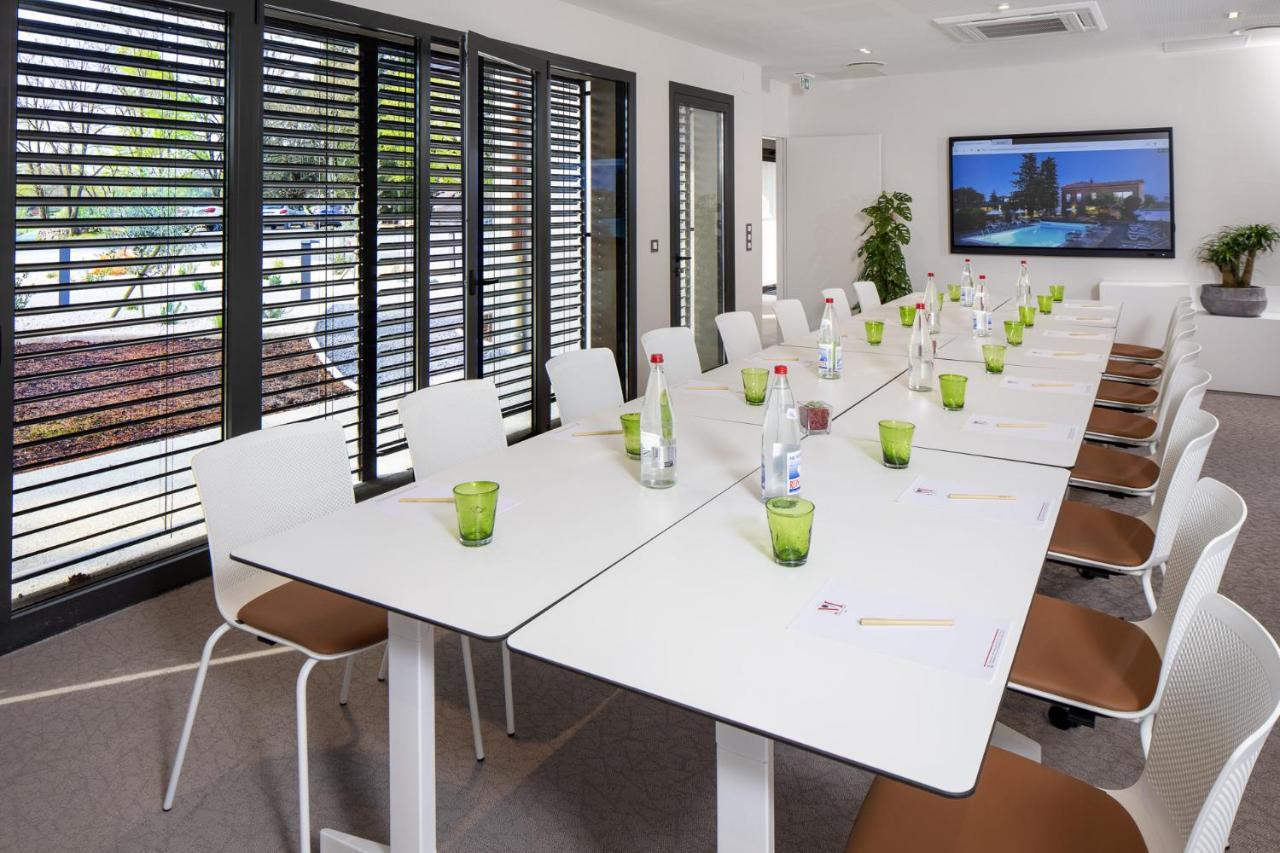 Logis Les Murets Restaurant Hotel 3*