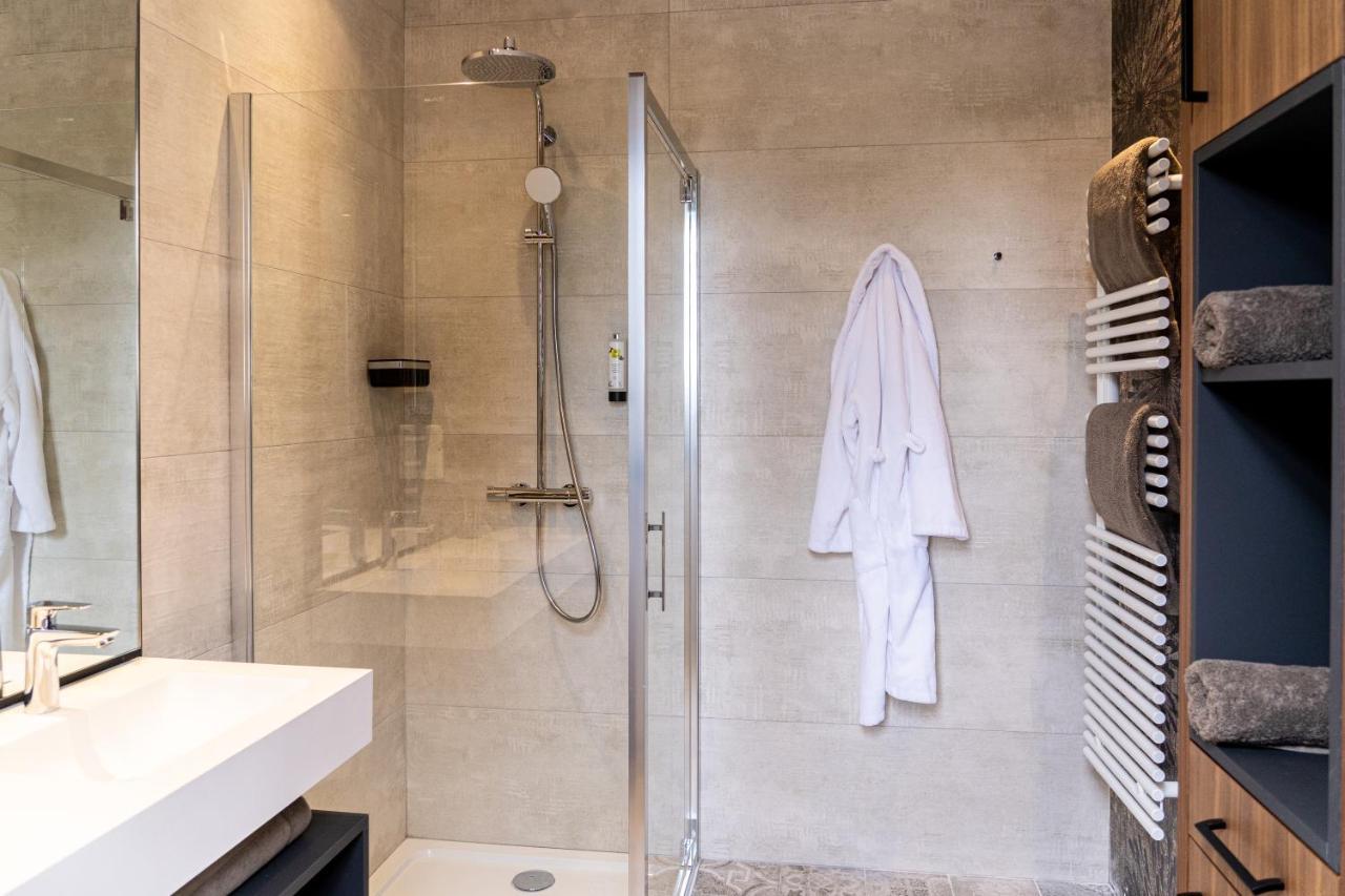 Logis Les Murets Restaurant Hotel 3*