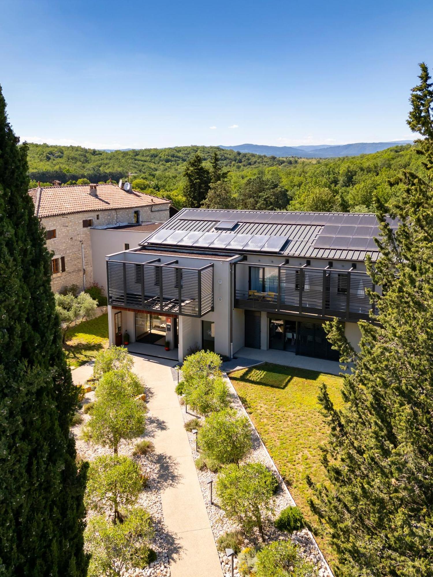 Logis Les Murets Restaurant Hotel