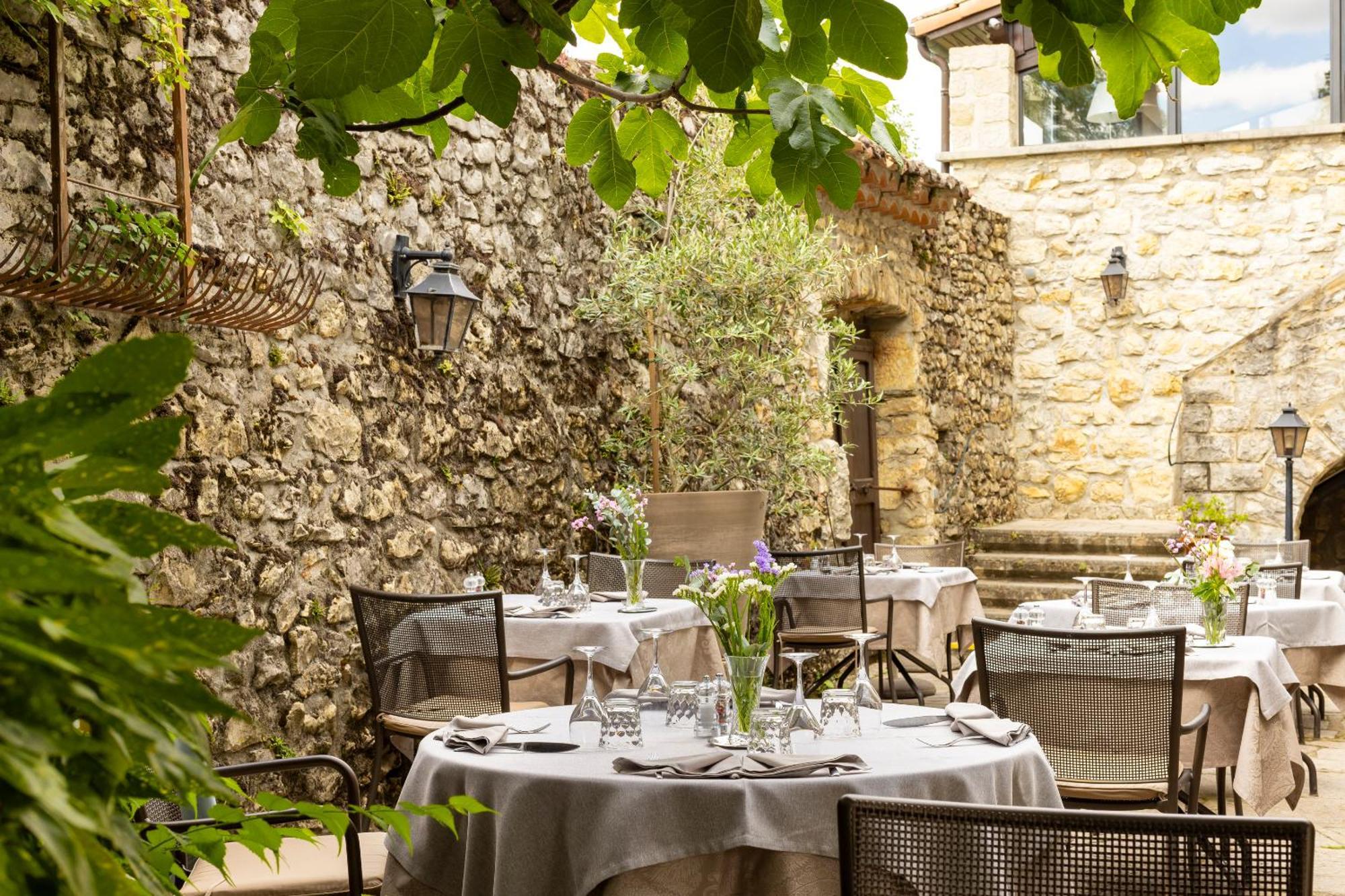 Hotel Logis Les Murets Restaurant 3*