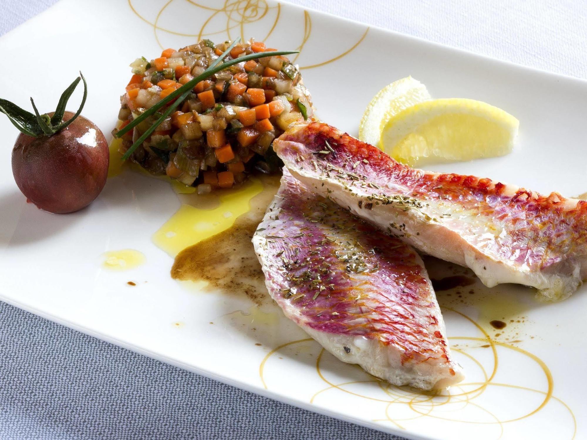 Hotel Logis Les Murets Restaurant 3*